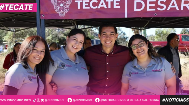 ENCABEZA ROMÁN COTA JORNADA DE SERVICIOS EN COLONIA RINCÓN TECATE