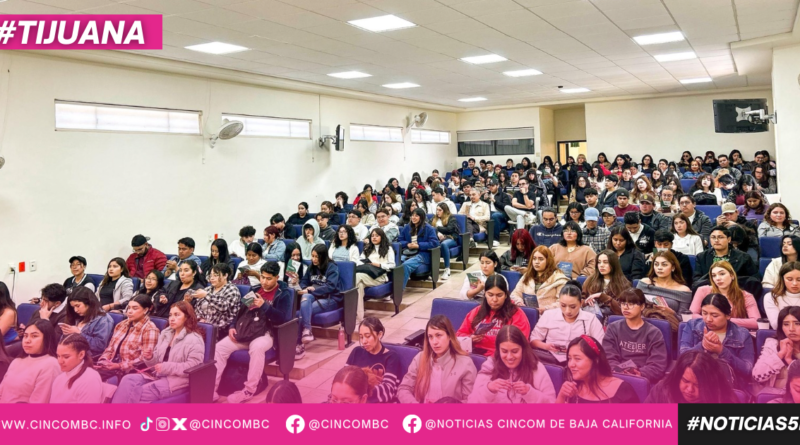 CAPACITA SECRETARÍA DE TURISMO A UNIVERSITARIOS PARA TIANGUIS TURÍSTICOS