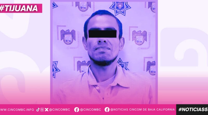 Asegura Policía Municipal de Tijuana a presunto responsable de incendiar un vehículo en avenida Internacional