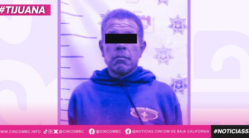 Aseguran elementos de la Policía Municipal de Tijuana a un hombre por presunta privación ilegal de la libertad y lesiones Aseguran elementos de la Policía Municipal de Tijuana a un hombre por presunta privación ilegal de la libertad y lesiones